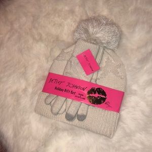 hat and glove set